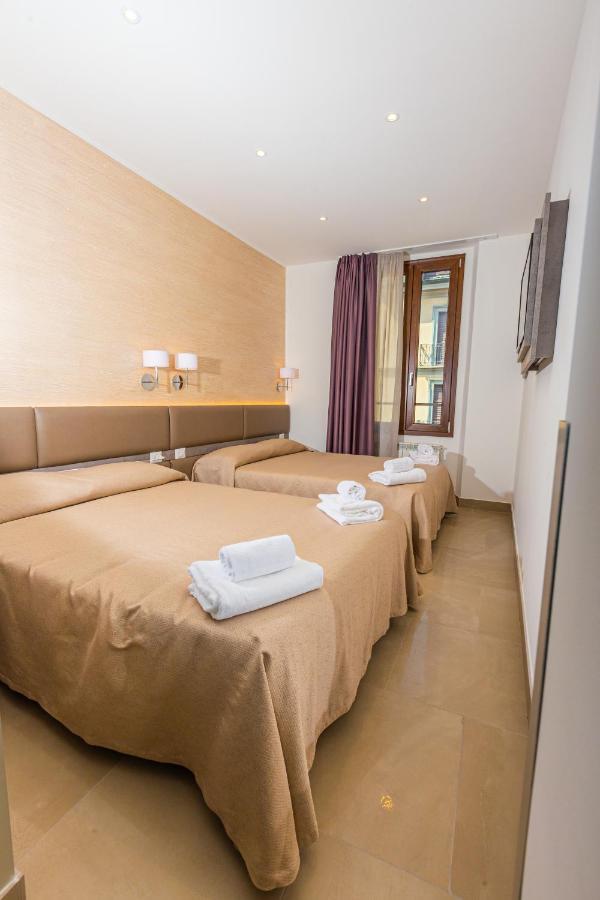 Hotel Repubblica Milan Exterior photo